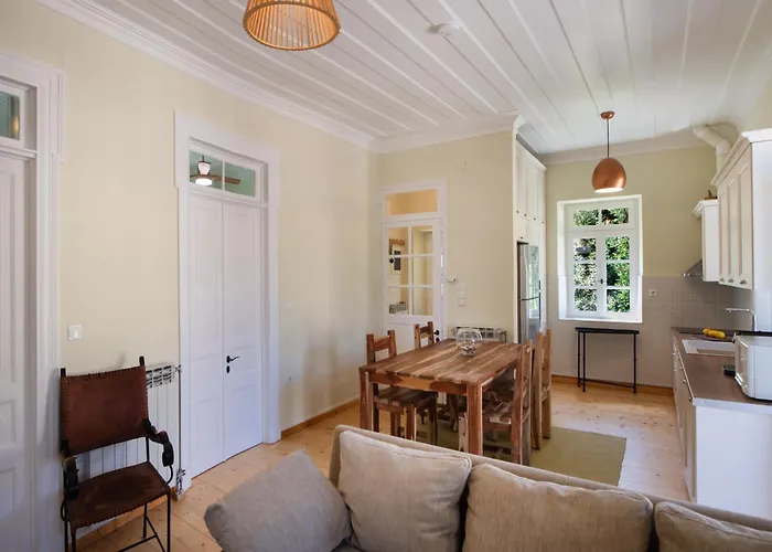 Av - Maria Karia (Lefkada)